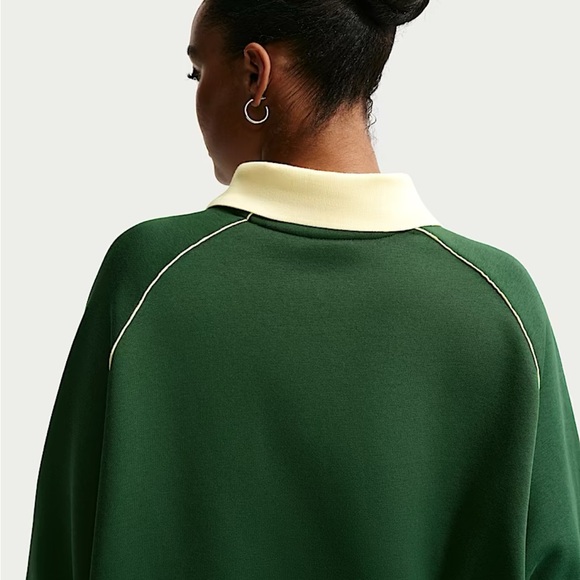 Nike Forest Green Pullover with White Collar - Picture 2 of 5